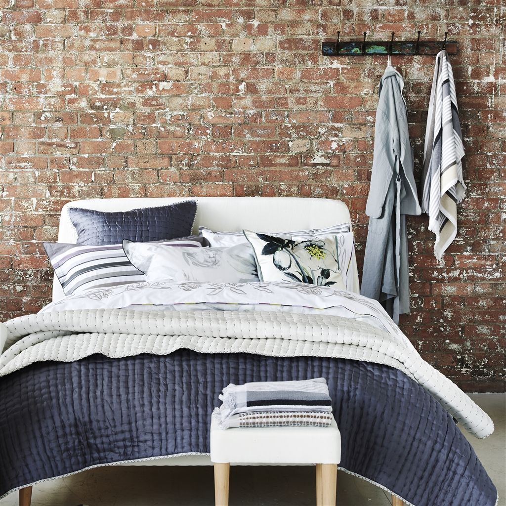 Chenevard Chalk & Graphite Hand Quilted Silk Quilt Quilt Sets By Designers Guild