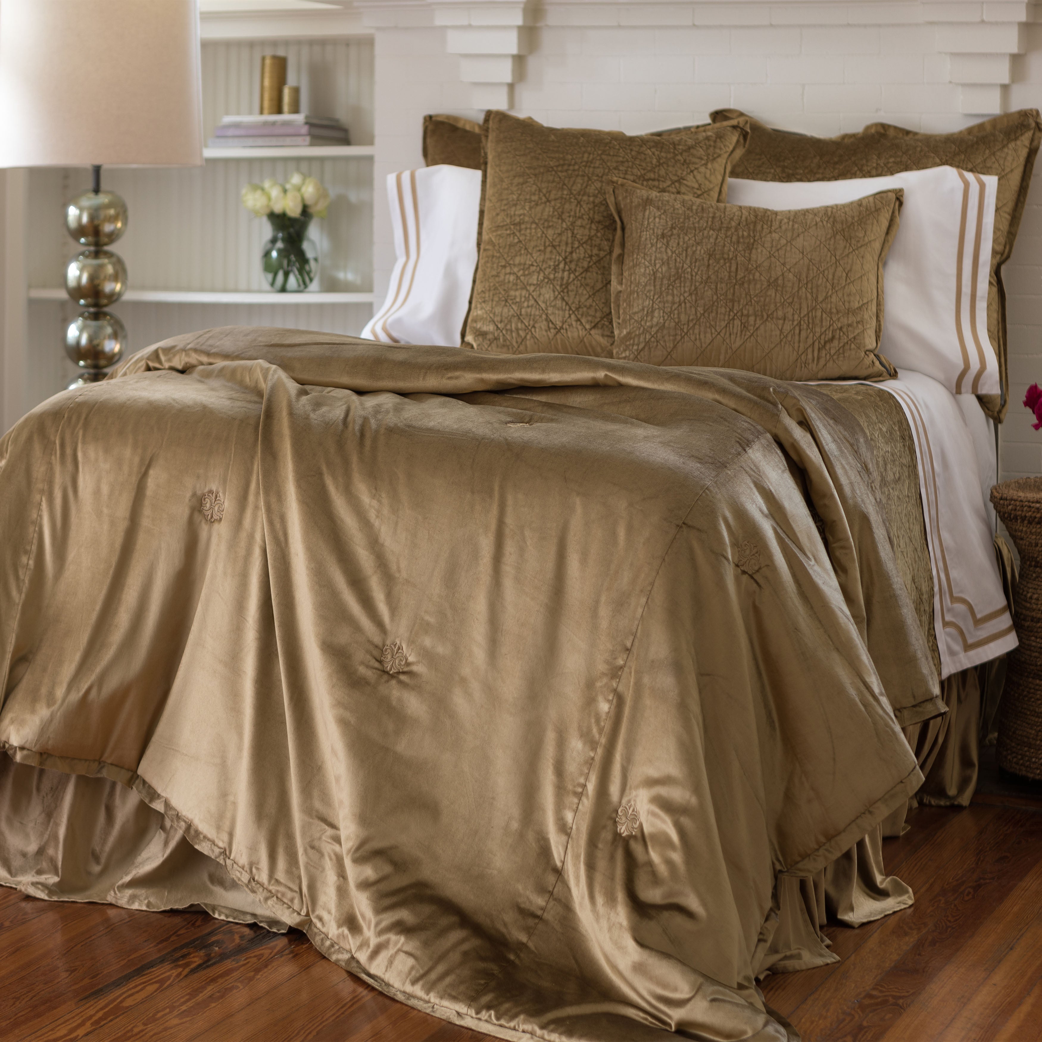 Chloe Straw Velvet Padded Comfortlet Comforter Sets By Lili Alessandra