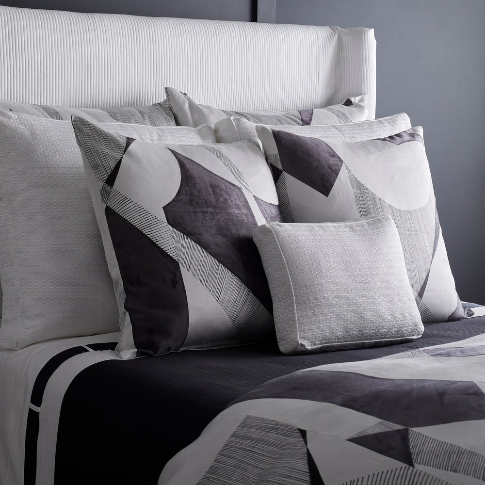Clio Black/White Duvet Cover Duvet Covers By Ann Gish