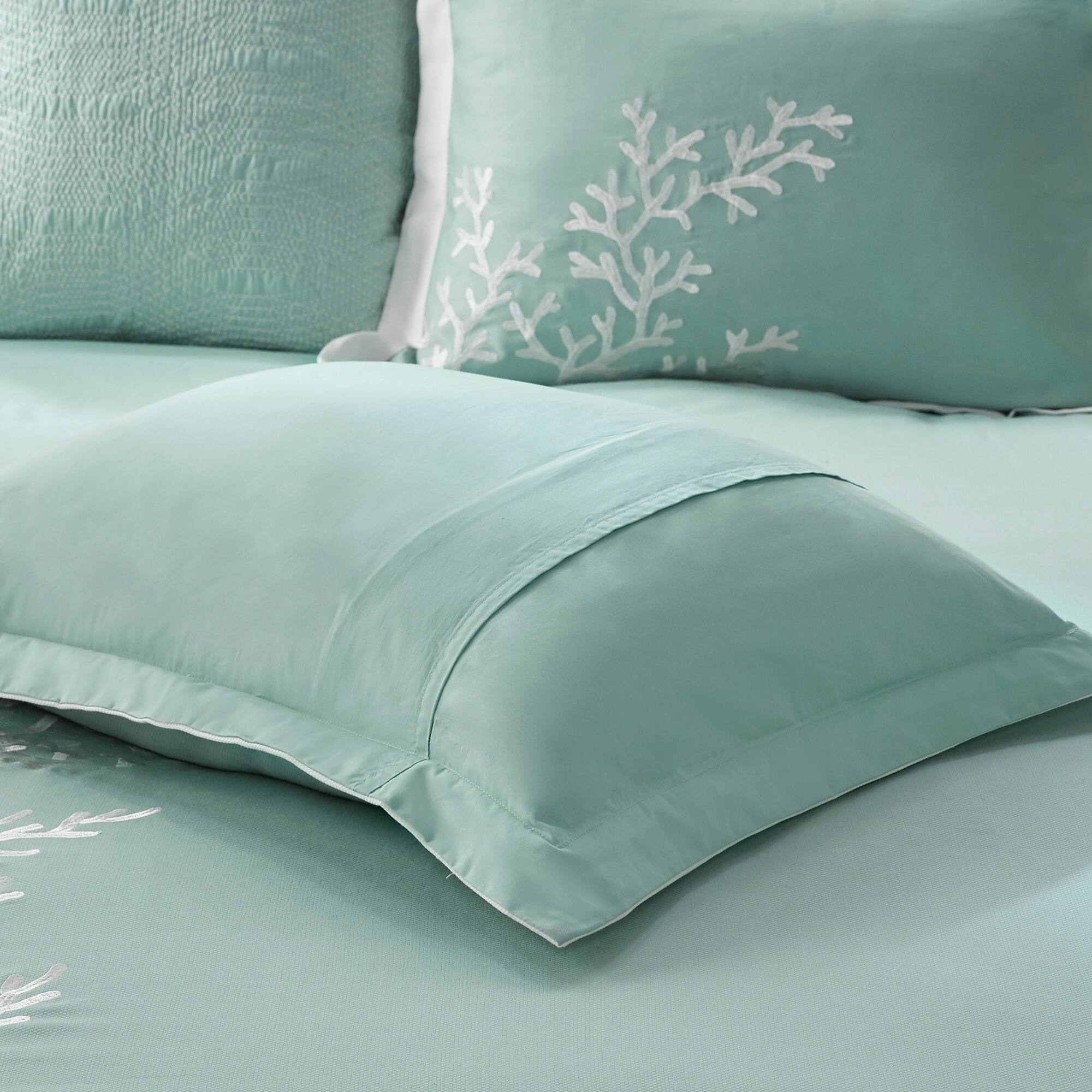 Coastline Aqua 4-Piece Comforter Set Comforter Sets By JLA HOME/Olliix (E & E Co., Ltd)