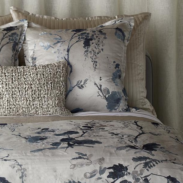 Jardin Fleur Silver Duvet Cover Duvet Covers By Ann Gish