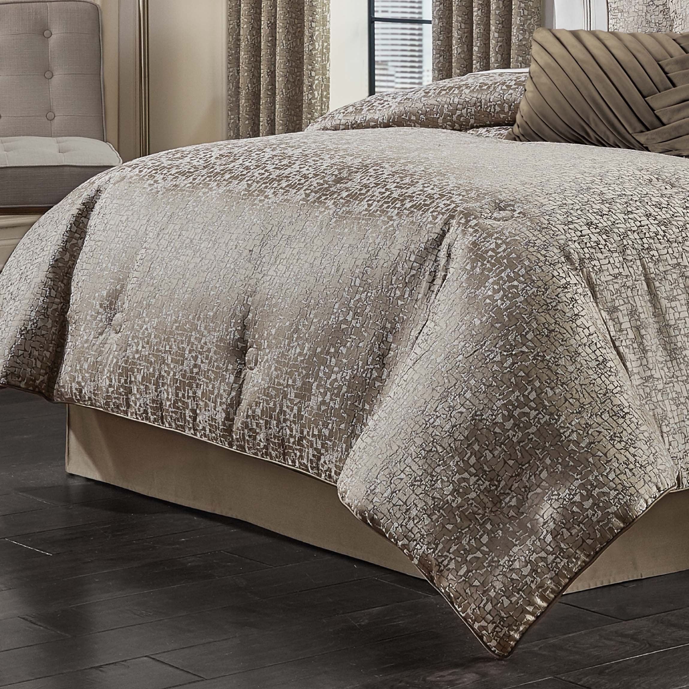 Cracked Taupe Ice 4-Piece Comforter Set By J Queen Comforter Sets By J. Queen New York