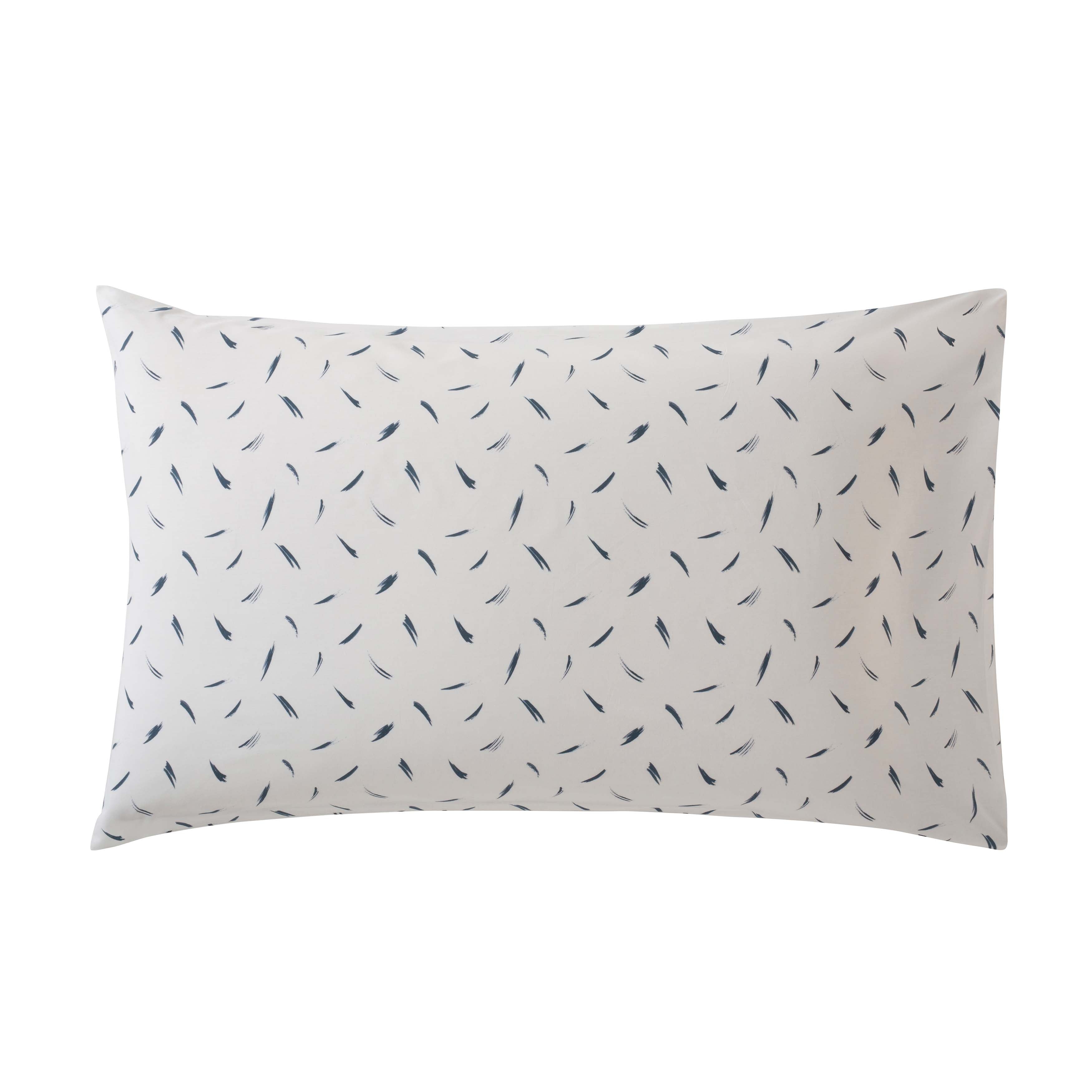 Face a Face Bleu Pillowcase Set Pillowcase By Anne de Solène