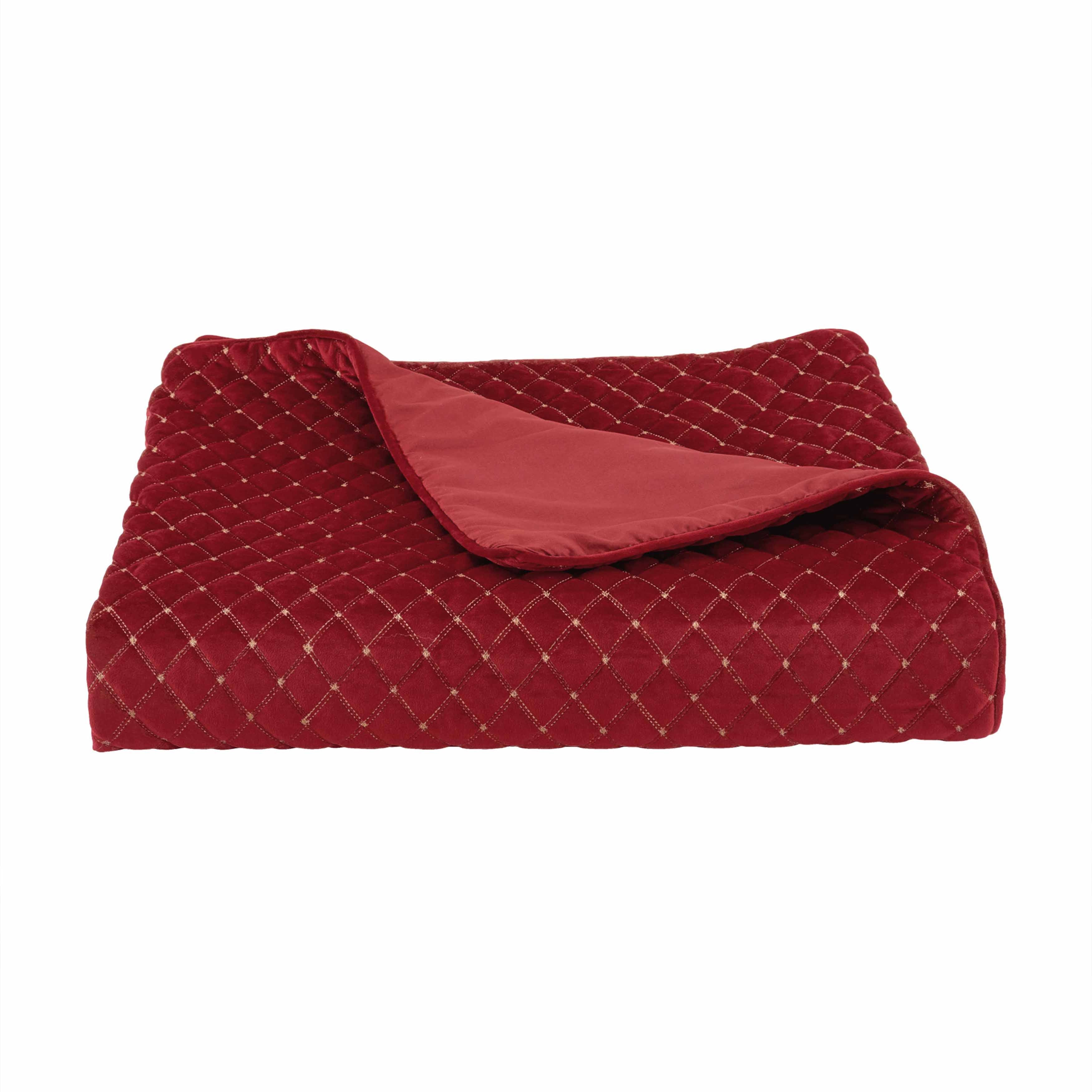 Grandeur Crimson 3-Piece Quilt Set Quilt Sets By J. Queen New York
