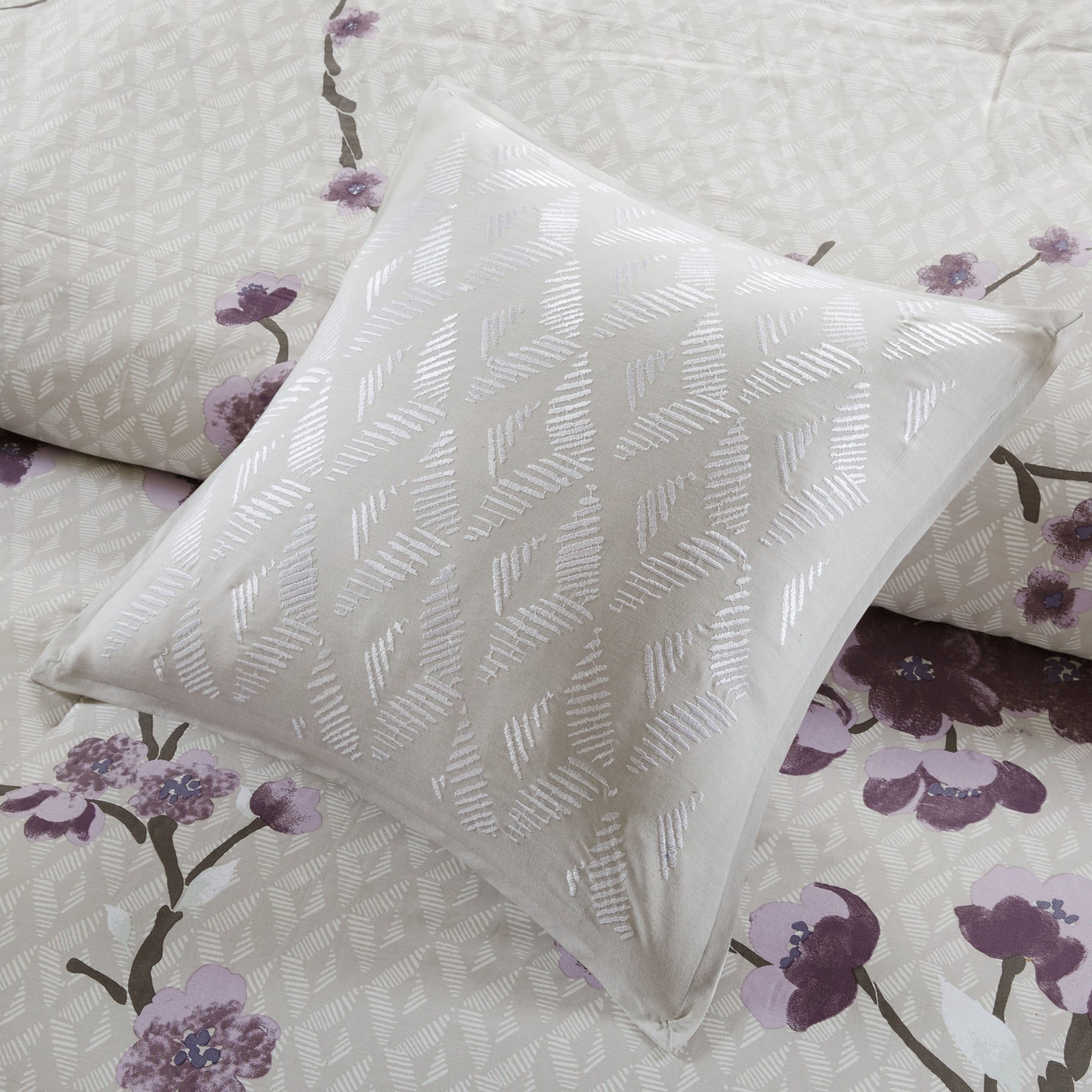 Casper Matter 8-Piece Comforter Set Comforter Sets By JLA HOME/Olliix (E & E Co., Ltd)