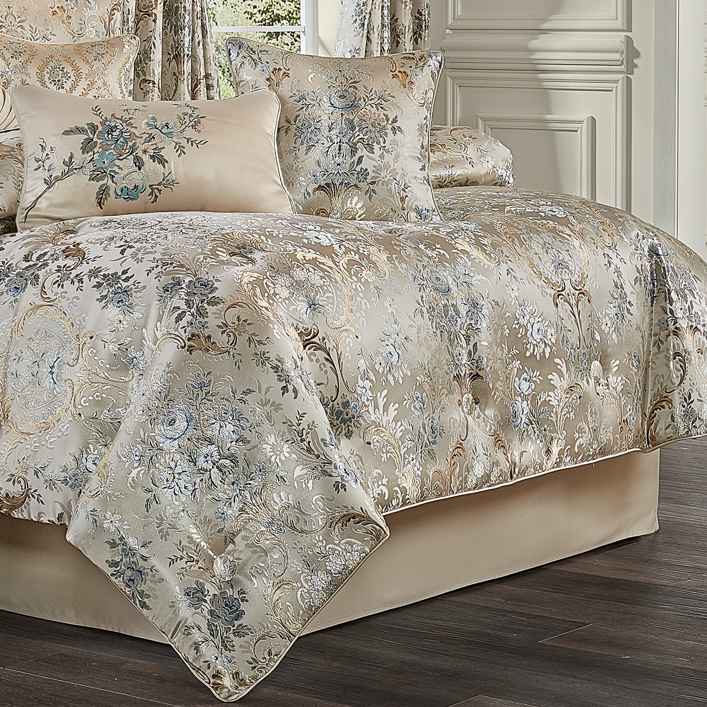 Jacqueline Teal 4-Piece Comforter Set By J Queen Comforter Sets By J. Queen New York