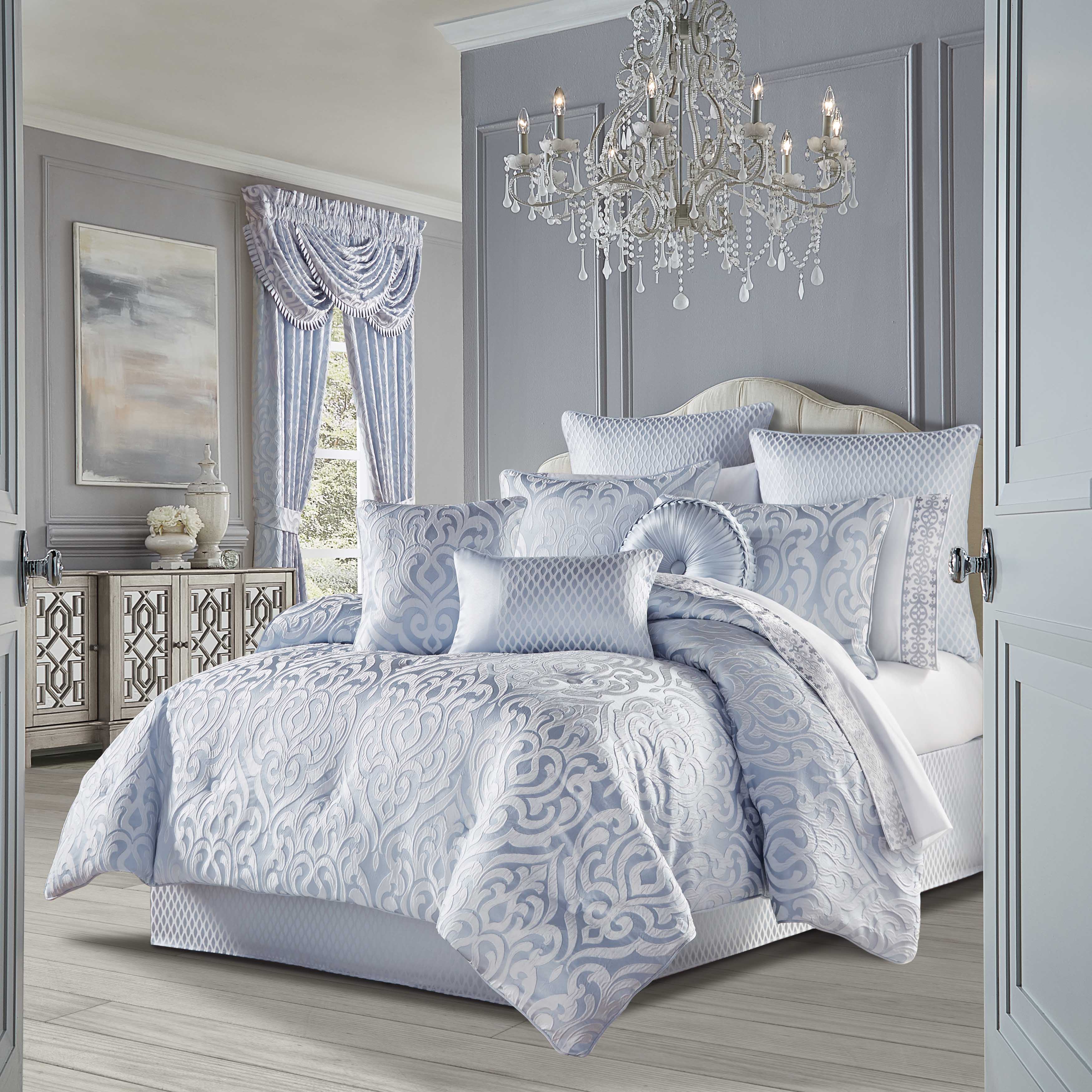 Liana 4-Piece Comforter Set Comforter Sets By J. Queen New York