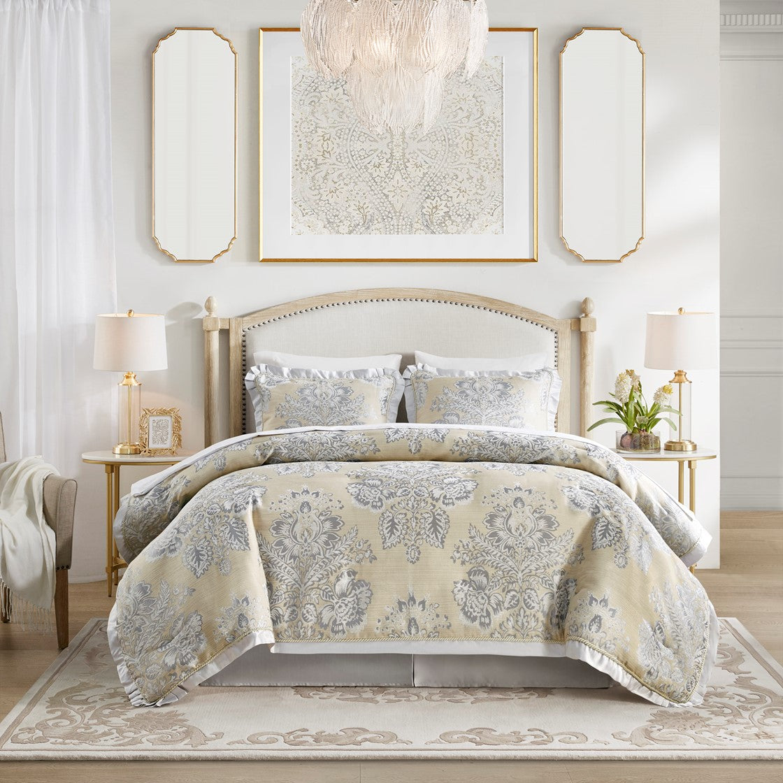 Loretta Linen 4-Piece Comforter Set Comforter Sets By Croscill Home LLC