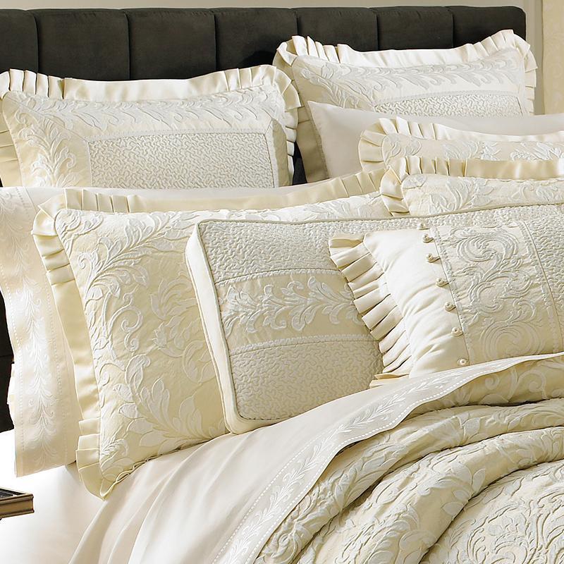 J Queen Marquis Ivory 4-Piece Comforter Set in King- Final Sale Comforter Sets By US Office - Latest-bedding