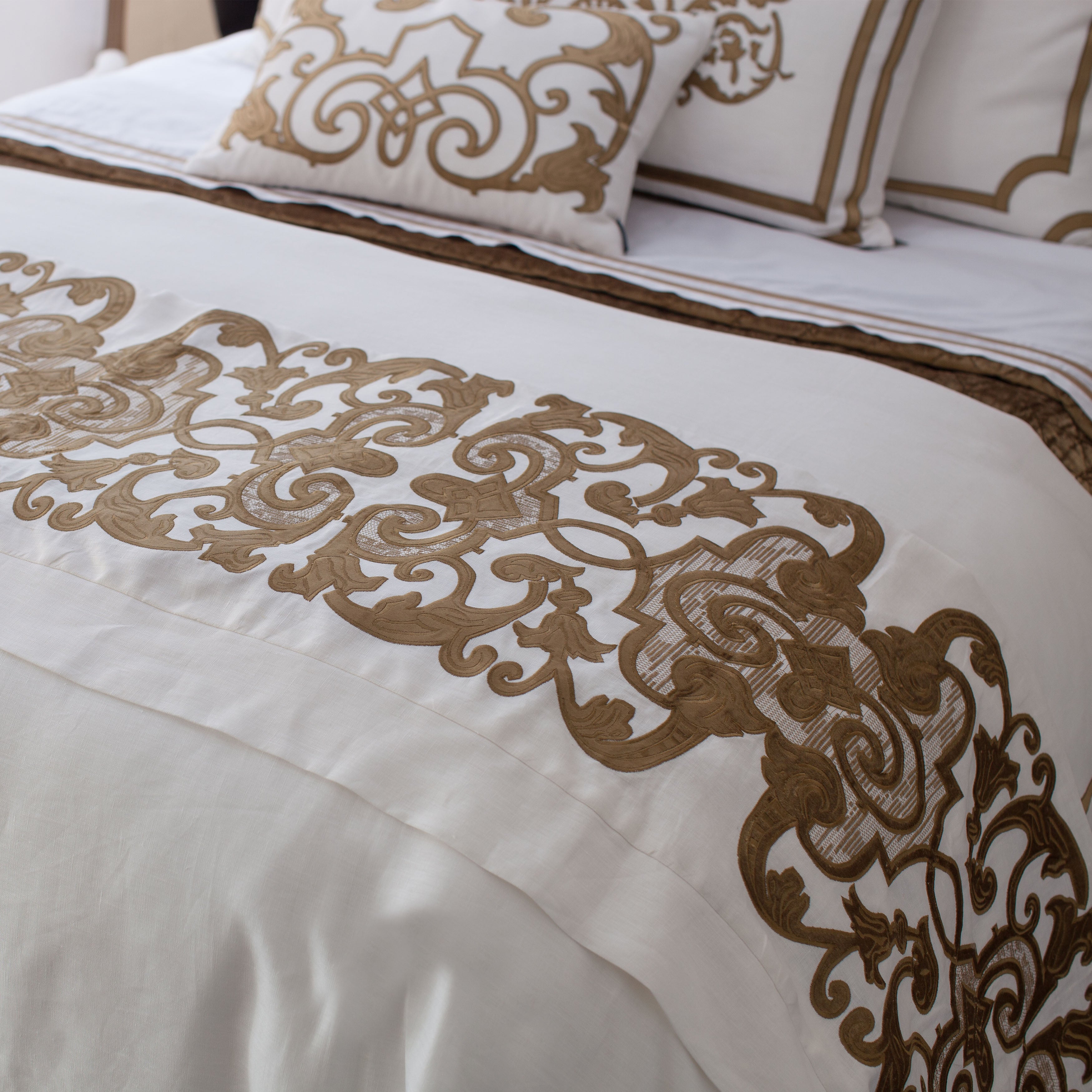 Mozart White Linen Straw Velvet Mozart Throw Throws By Lili Alessandra