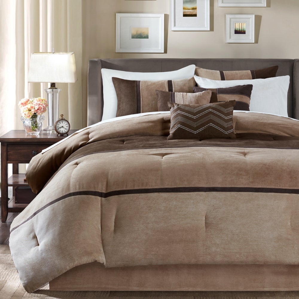 Southern Living 7-Piece Comforter Set Comforter Sets By JLA HOME/Olliix (E & E Co., Ltd)