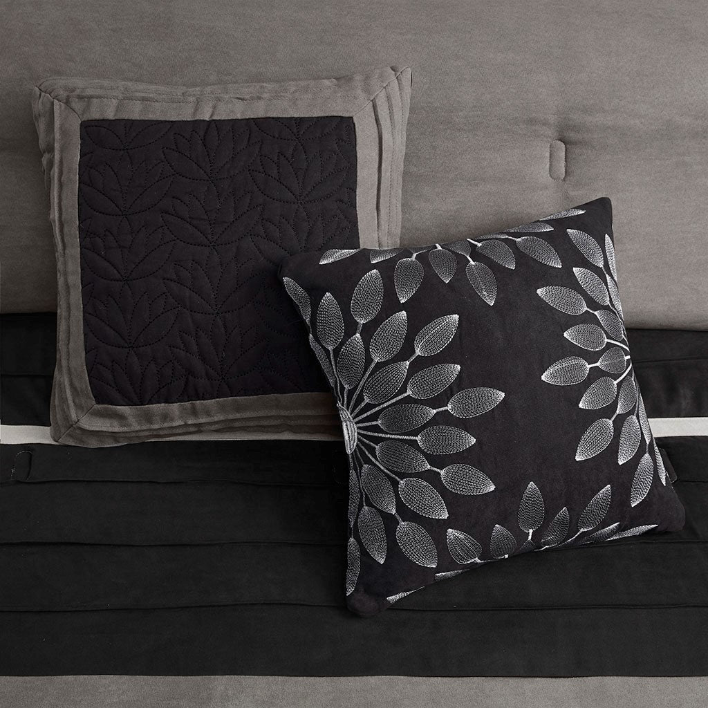 Dream Weaver Black 7-Piece Comforter Set Comforter Sets By JLA HOME/Olliix (E & E Co., Ltd)