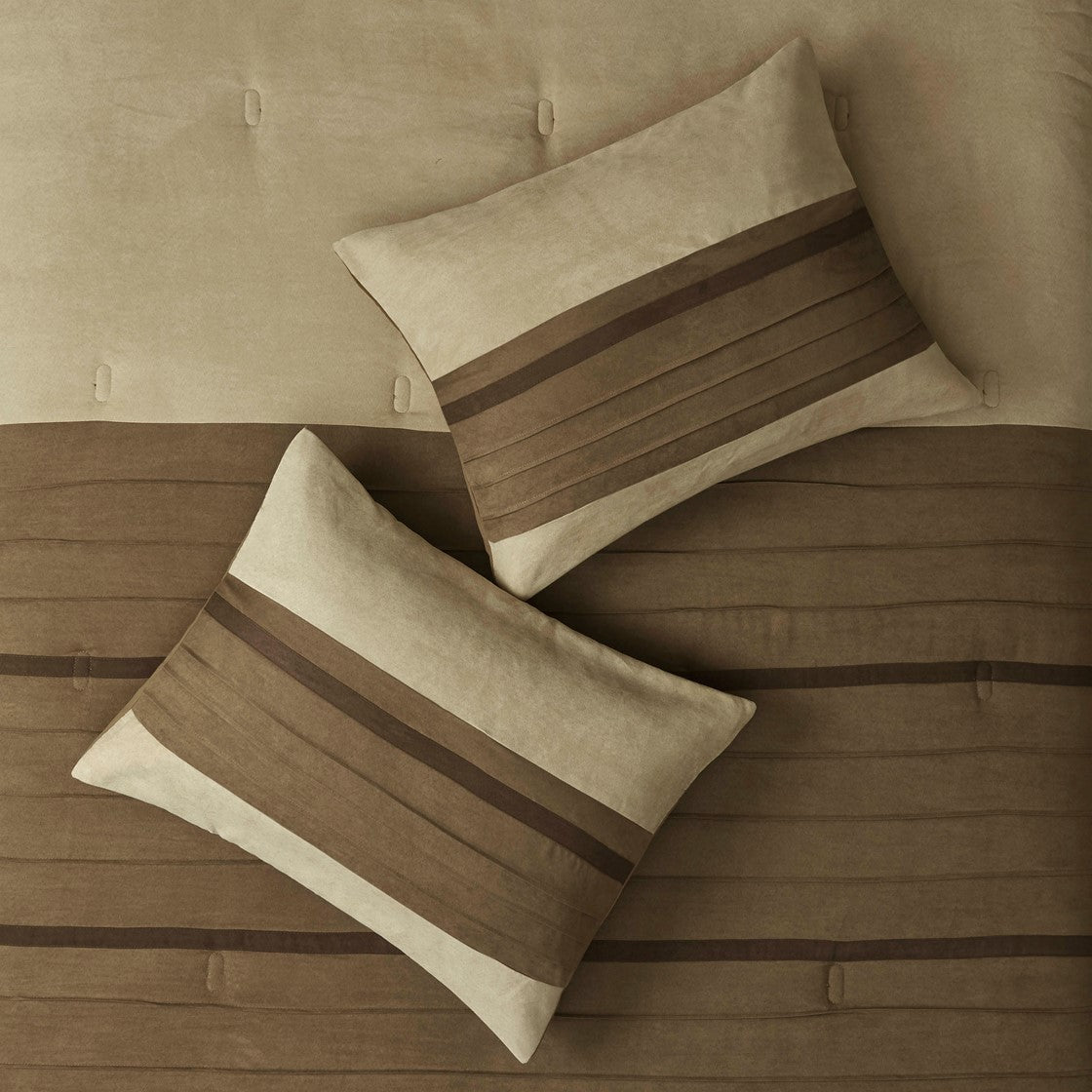 Calmer Natural 7-Piece Comforter Set Comforter Sets By JLA HOME/Olliix (E & E Co., Ltd)