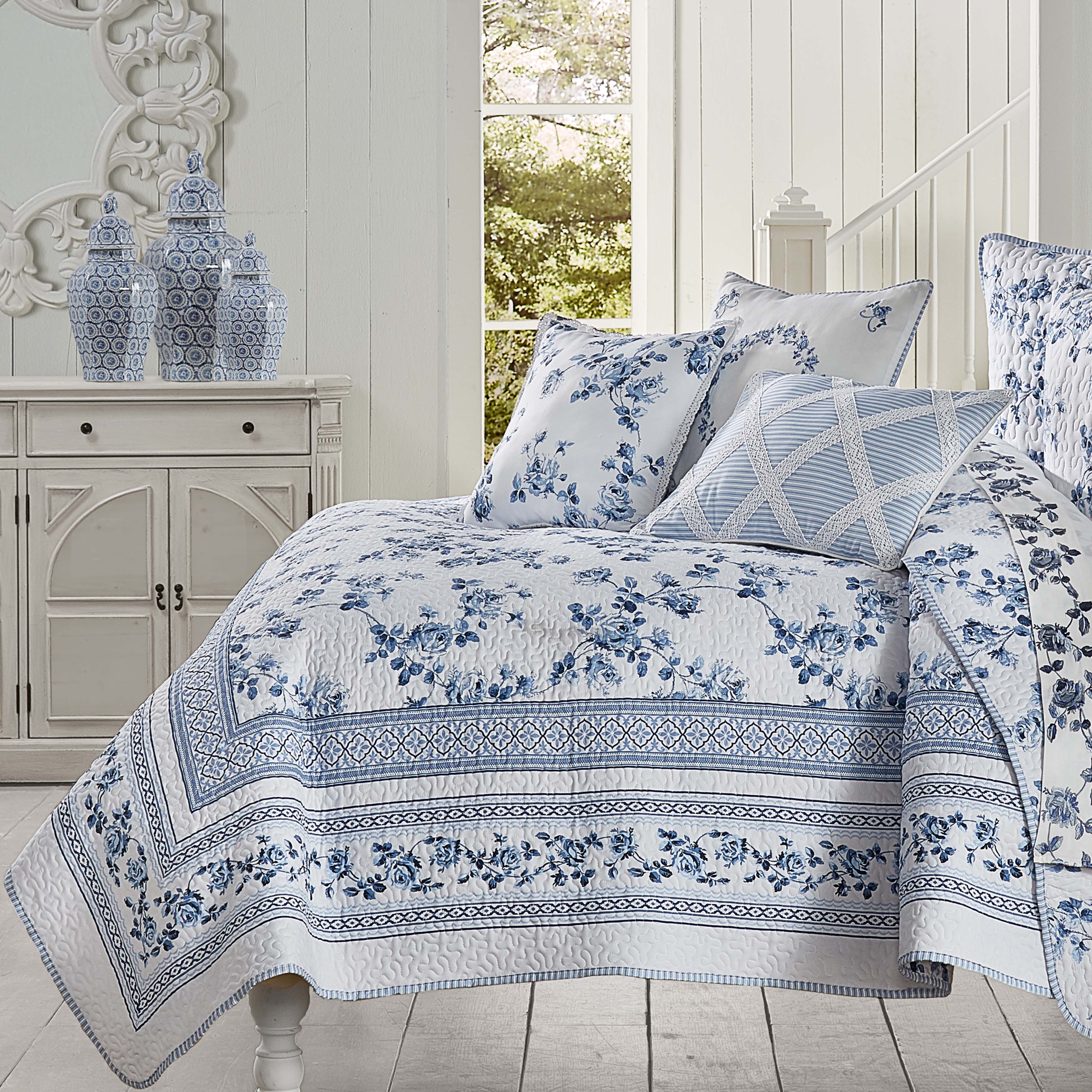 Rialto French Blue 3-Piece Quilt Set By J Queen Quilt Sets By J. Queen New York