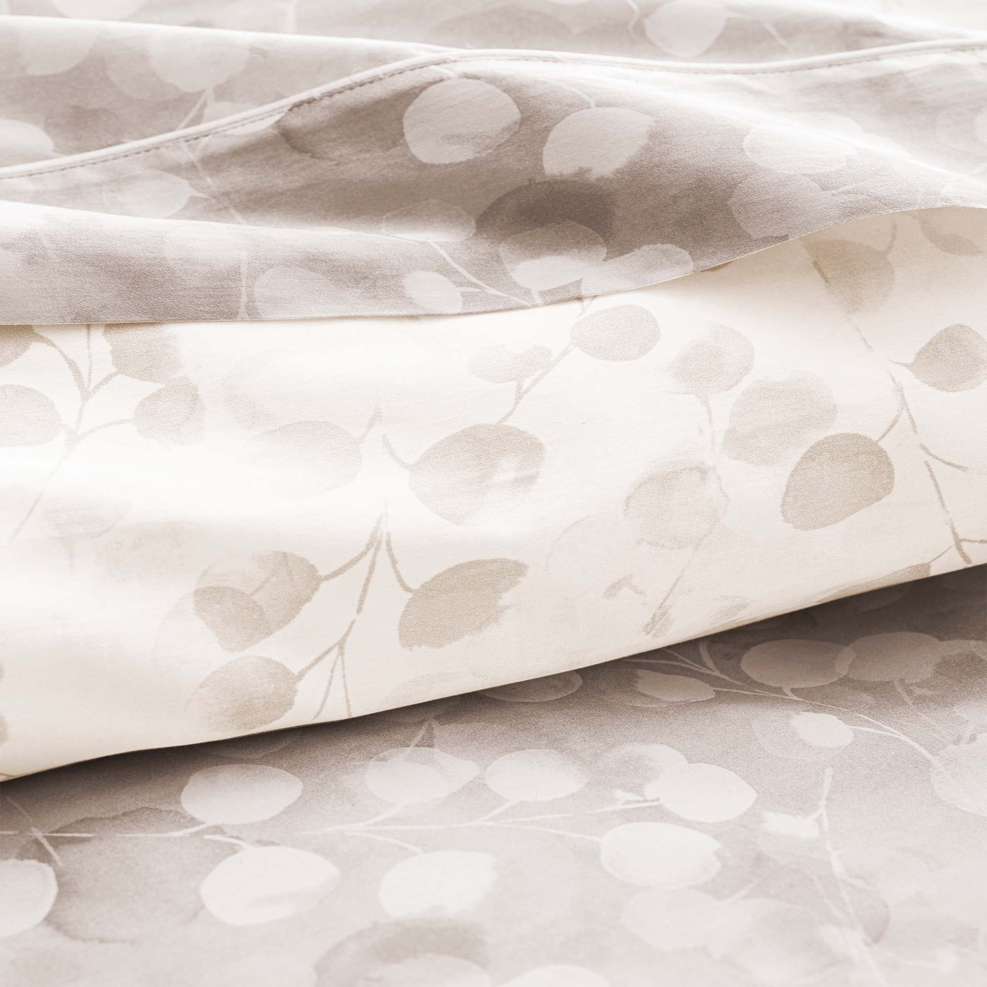Rosée Beige 300 Thread Count 100% Cotton Sateen Flat Sheet Flat Sheet By Anne de Solène