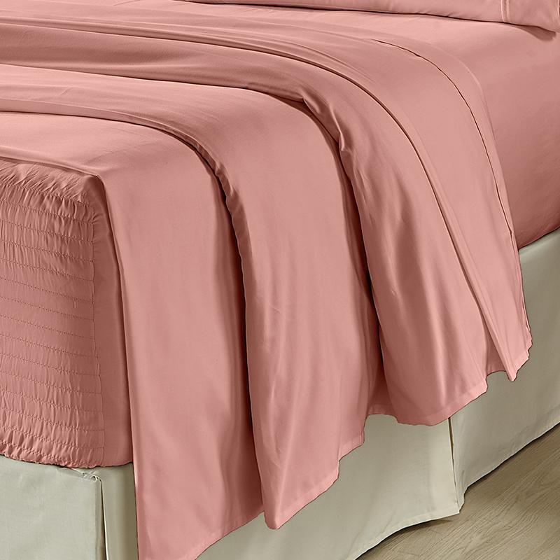 Royal Fit 300 Thread Count 4-Piece Sheet Set By J Queen Sheet Set By J. Queen New York