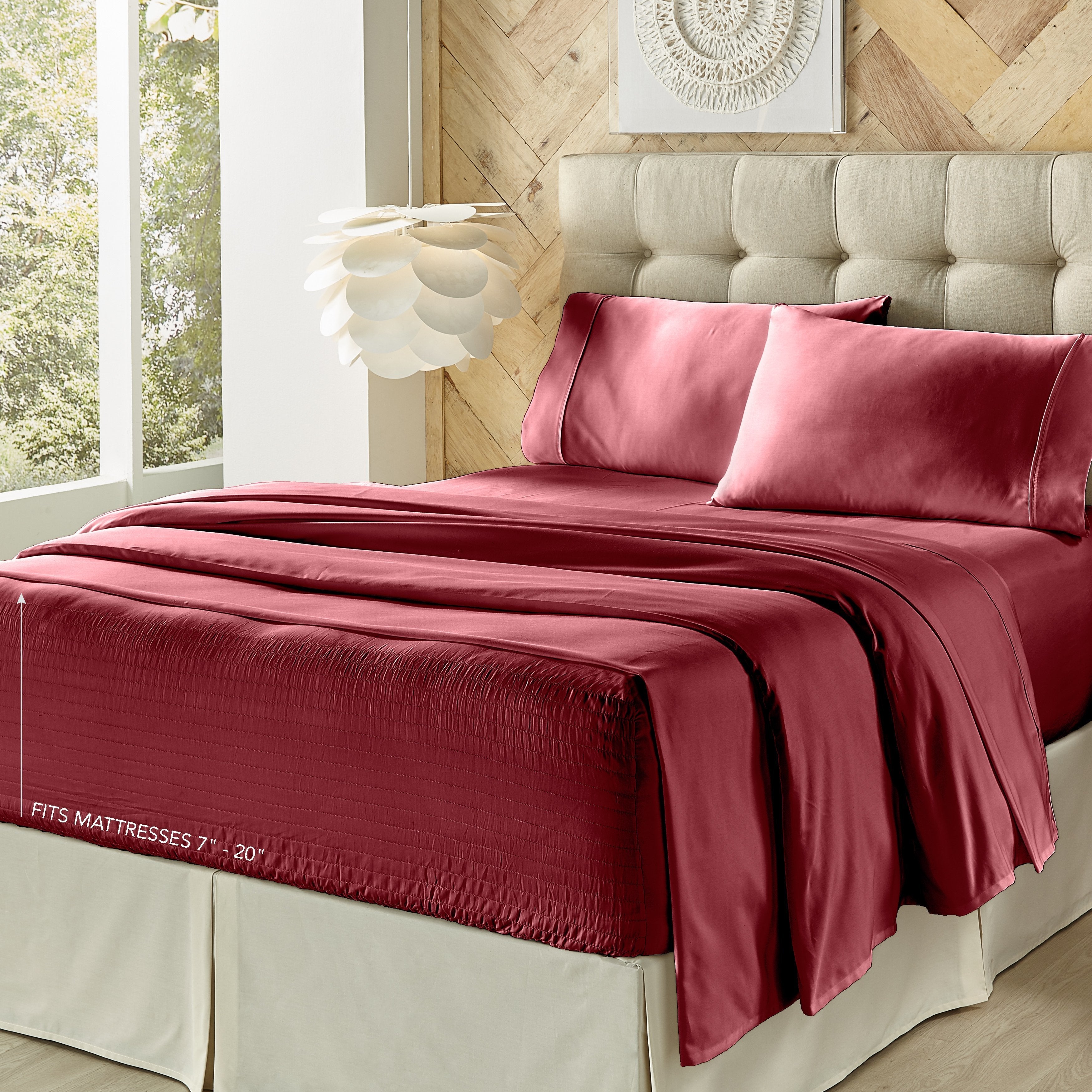 Royal Fit 300 Thread Count 4-Piece Sheet Set By J Queen Sheet Sets By J. Queen New York