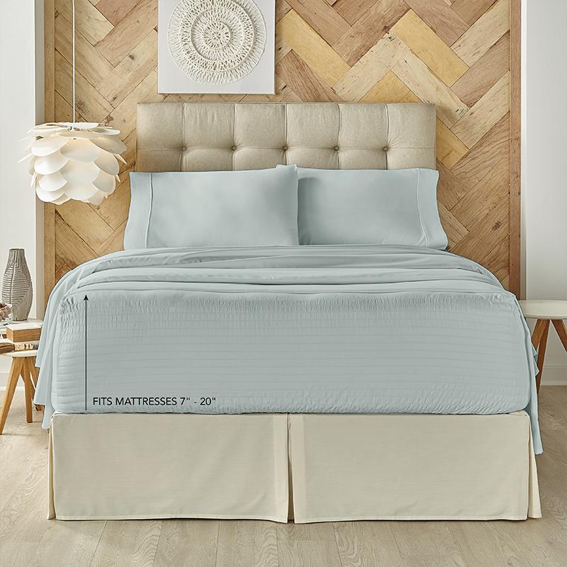 Royal Fit 300 Thread Count 4-Piece Sheet Set By J Queen Sheet Set By J. Queen New York
