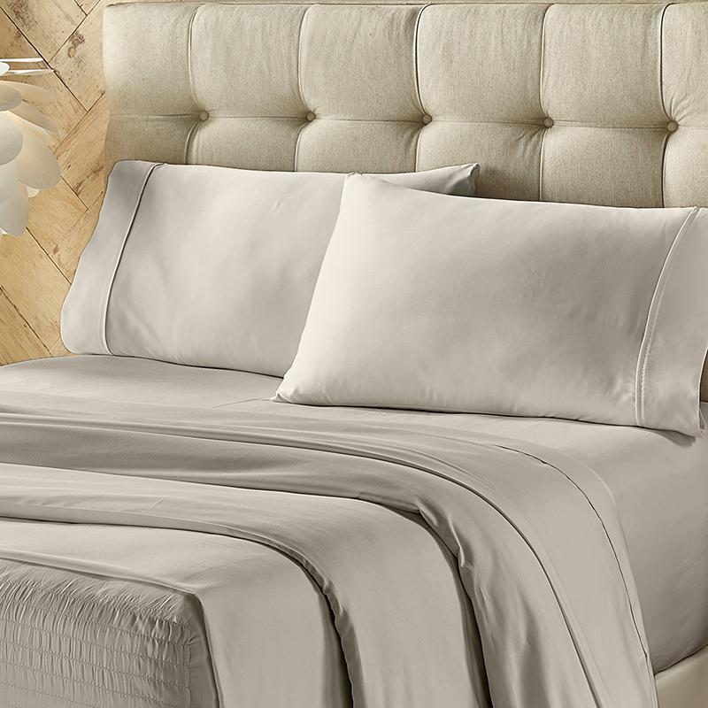 Royal Fit 800 Thread Count Cotton Blend 4-Piece Sheet Set By J Queen Sheet Set By J. Queen New York