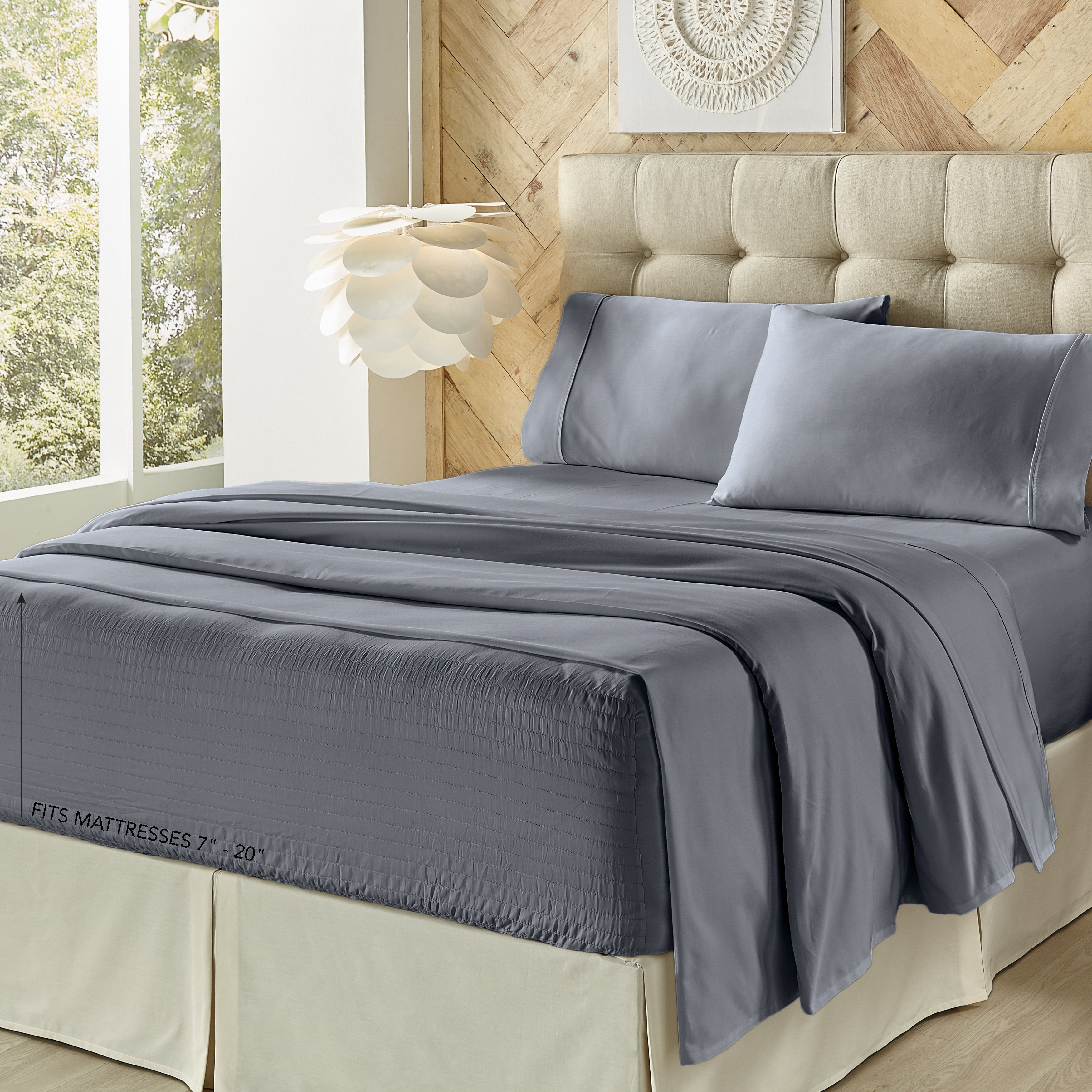 Royal Fit 500 Thread Count Cotton Blend 4-Piece Sheet Set By J Queen Sheet Set By J. Queen New York