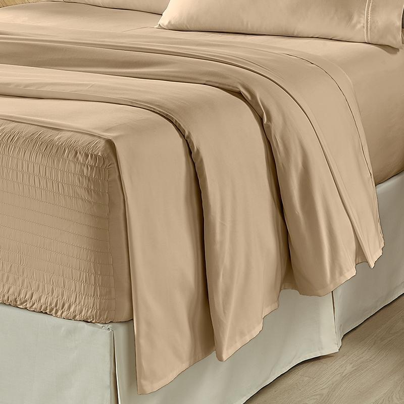 Royal Fit 300 Thread Count 4-Piece Sheet Set By J Queen Sheet Sets By J. Queen New York