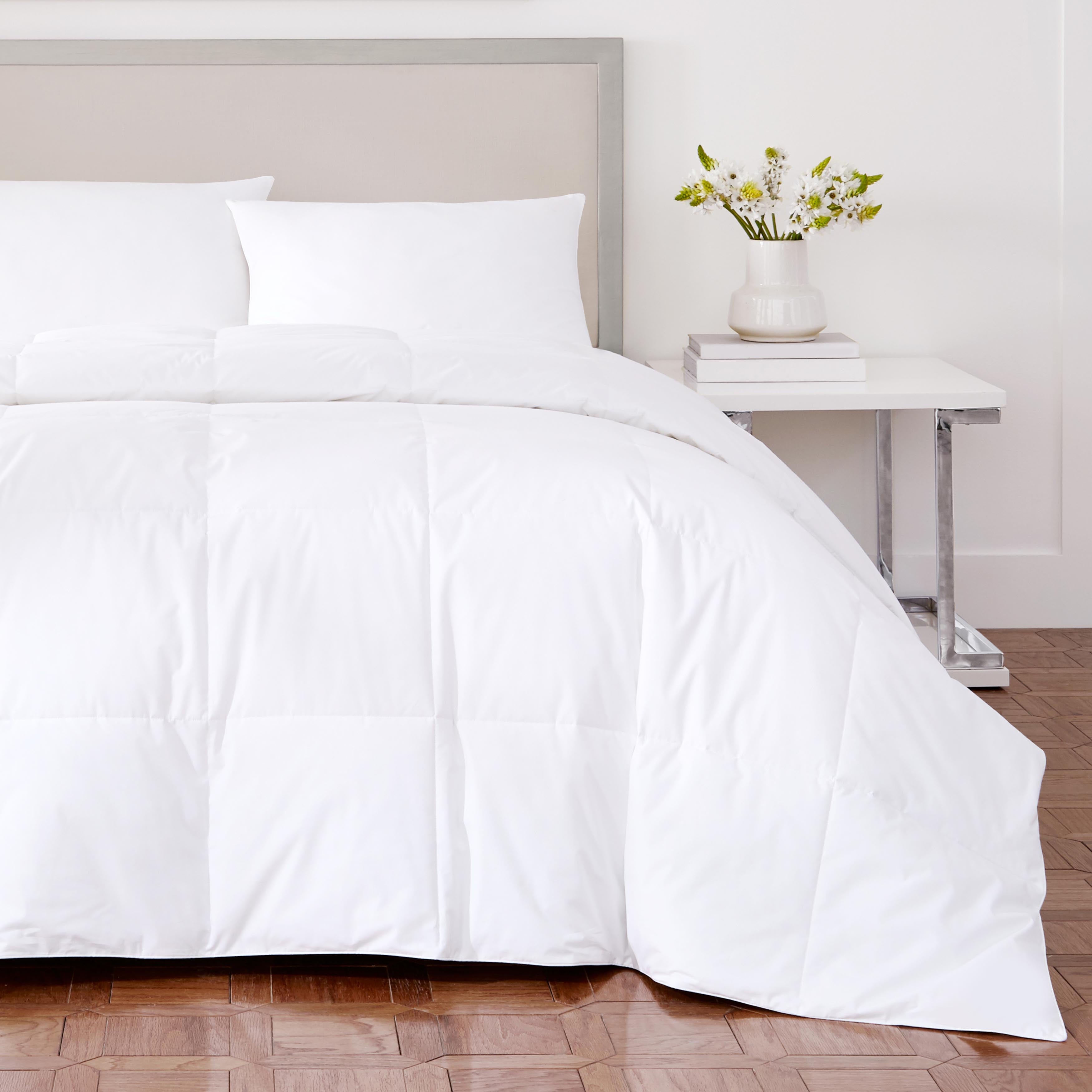Royality 233 White Down Mediumweight Comforter By J Queen Duvet Insert By J. Queen New York