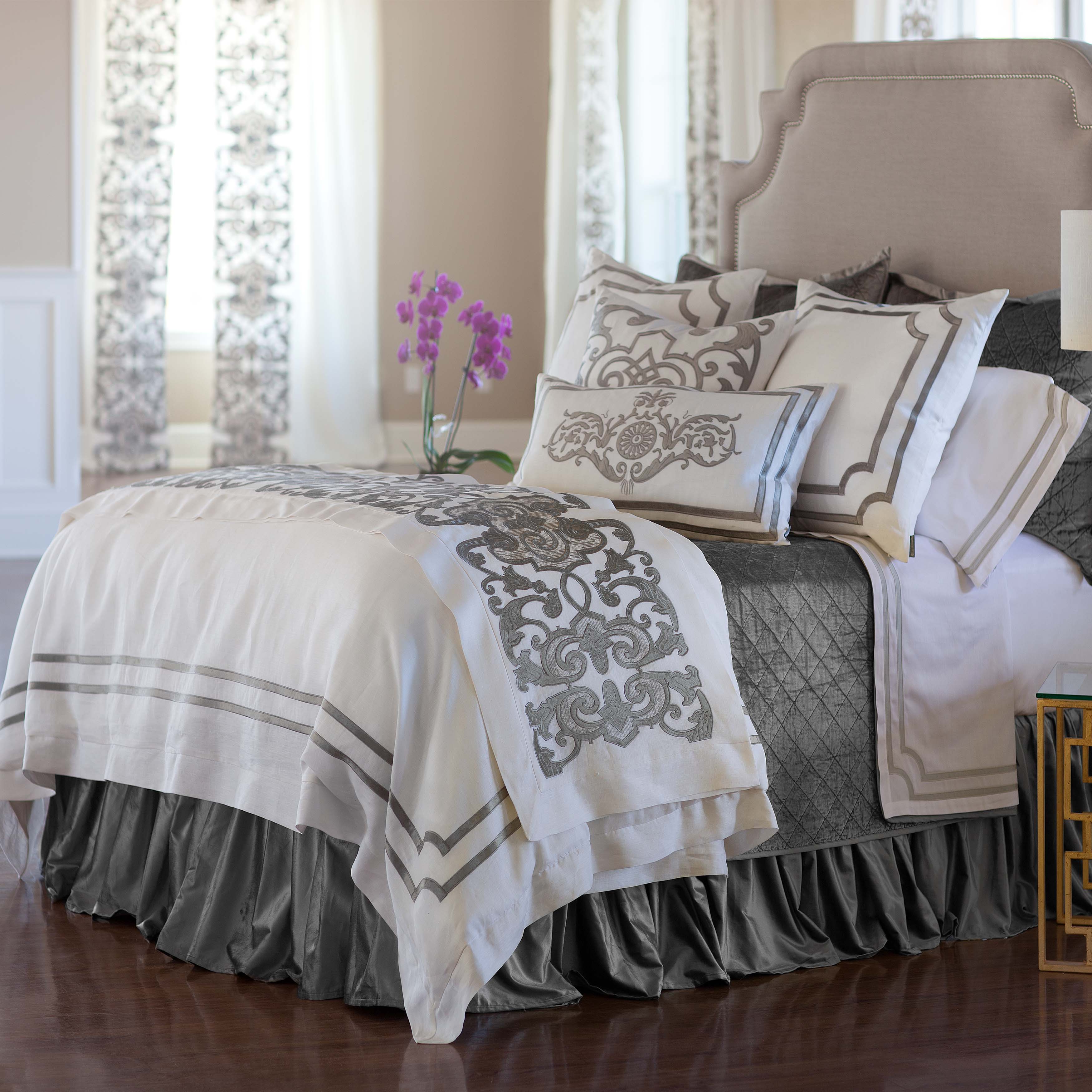 Soho White Linen Silver Velvet Duvet Cover Duvet Covers By Lili Alessandra