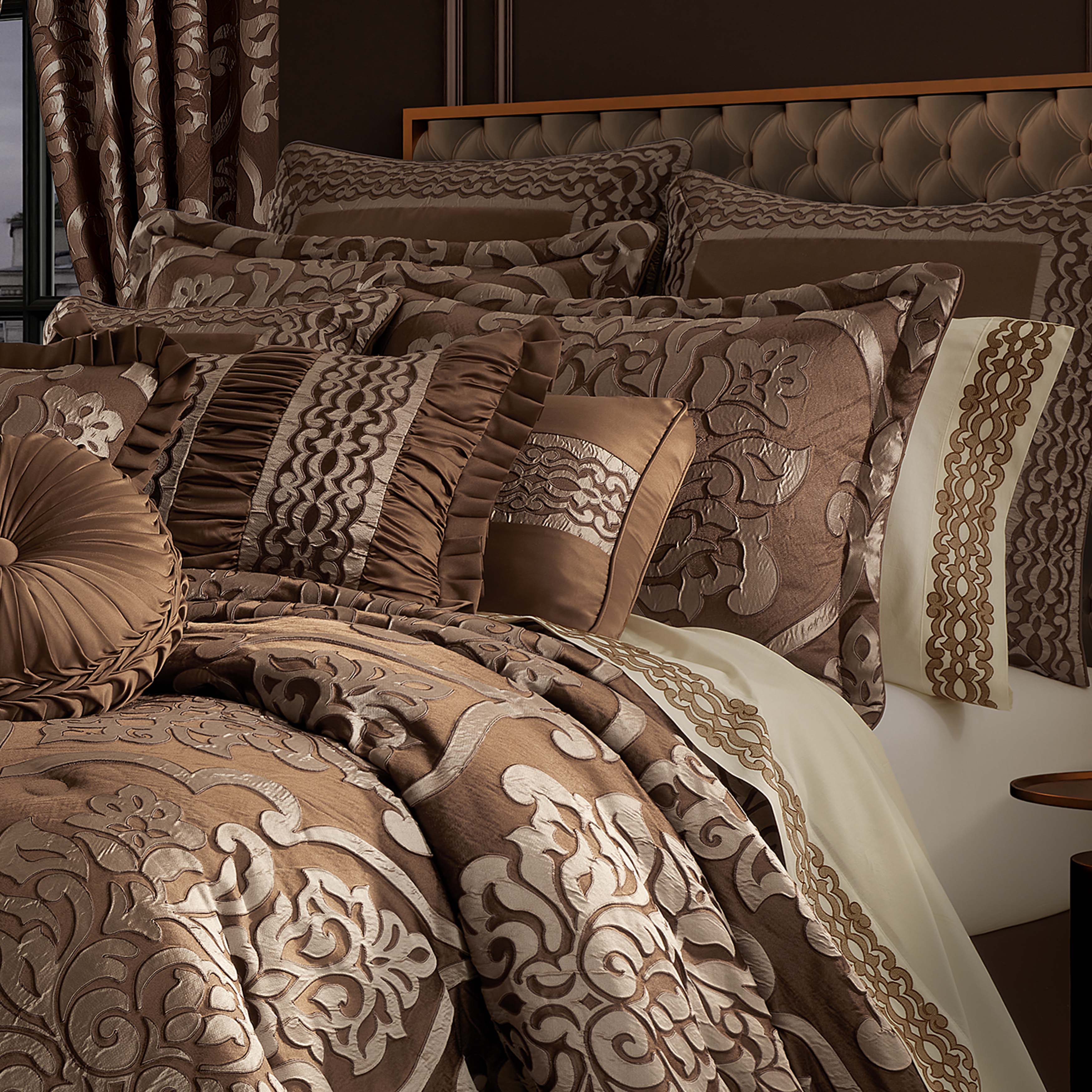 J Queen Surano Copper 4-Piece Comforter Set in Cal King- Final Sale Comforter Sets By US Office - Latest-bedding