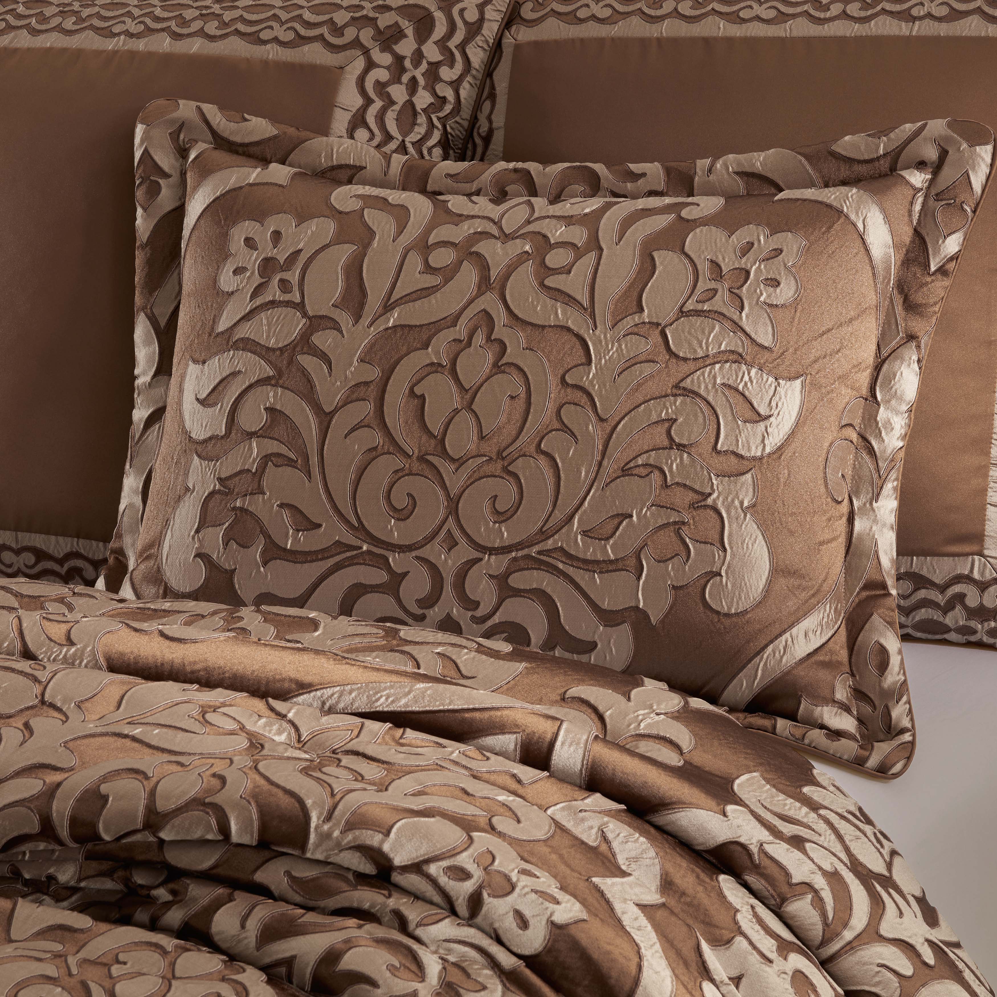 J Queen Surano Copper 4-Piece Comforter Set in Cal King- Final Sale Comforter Sets By US Office - Latest-bedding