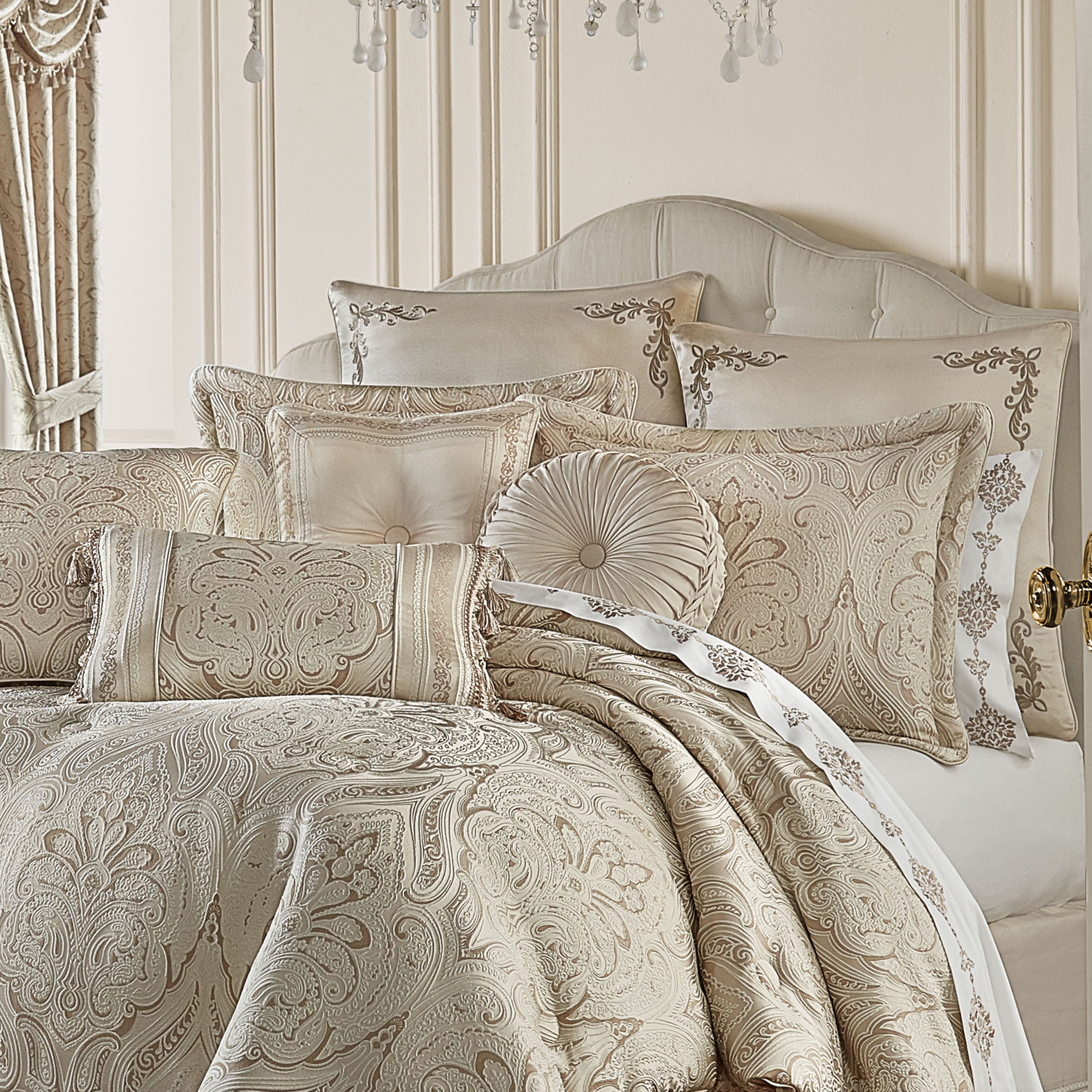 Trinity Champagne 4-Piece Comforter Set By J Queen Comforter Sets By J. Queen New York