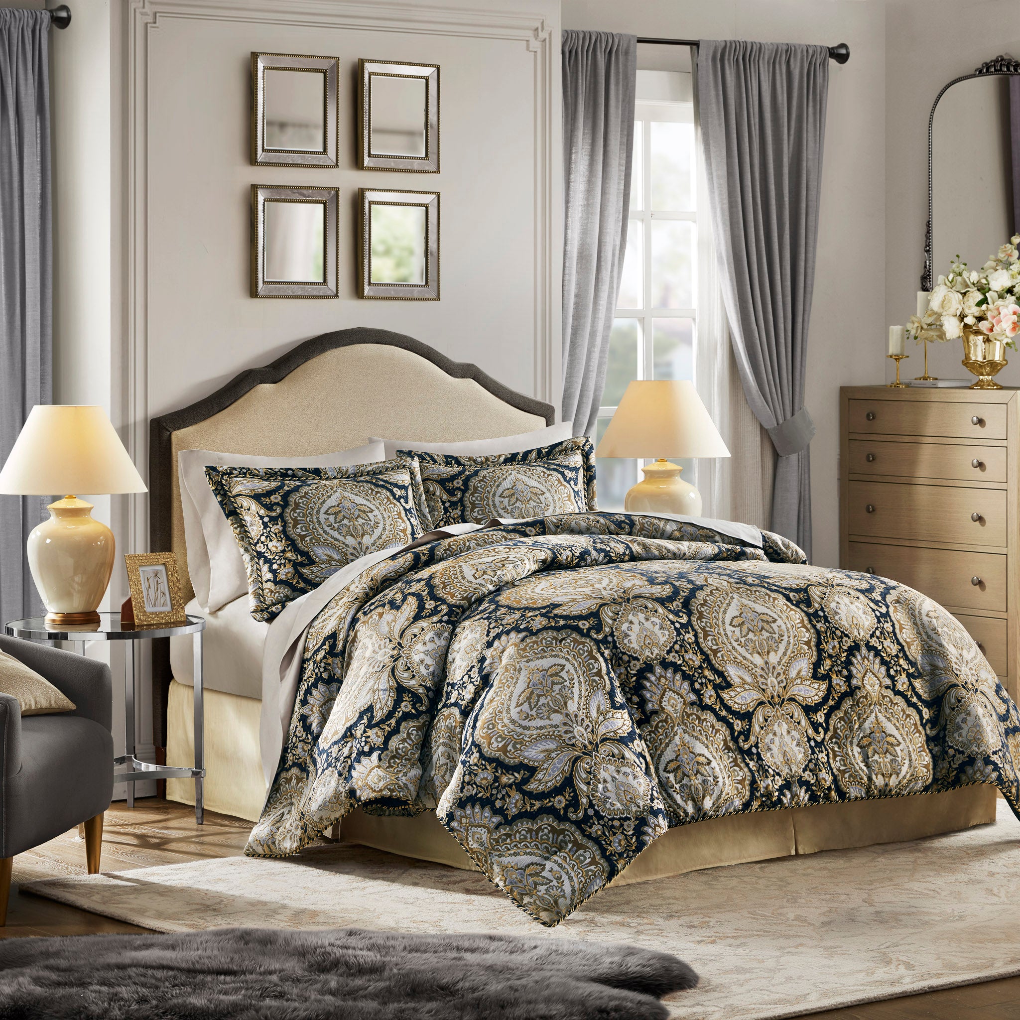 Valentina Navy 4-Piece Comforter Set Comforter Sets By Croscill Home LLC