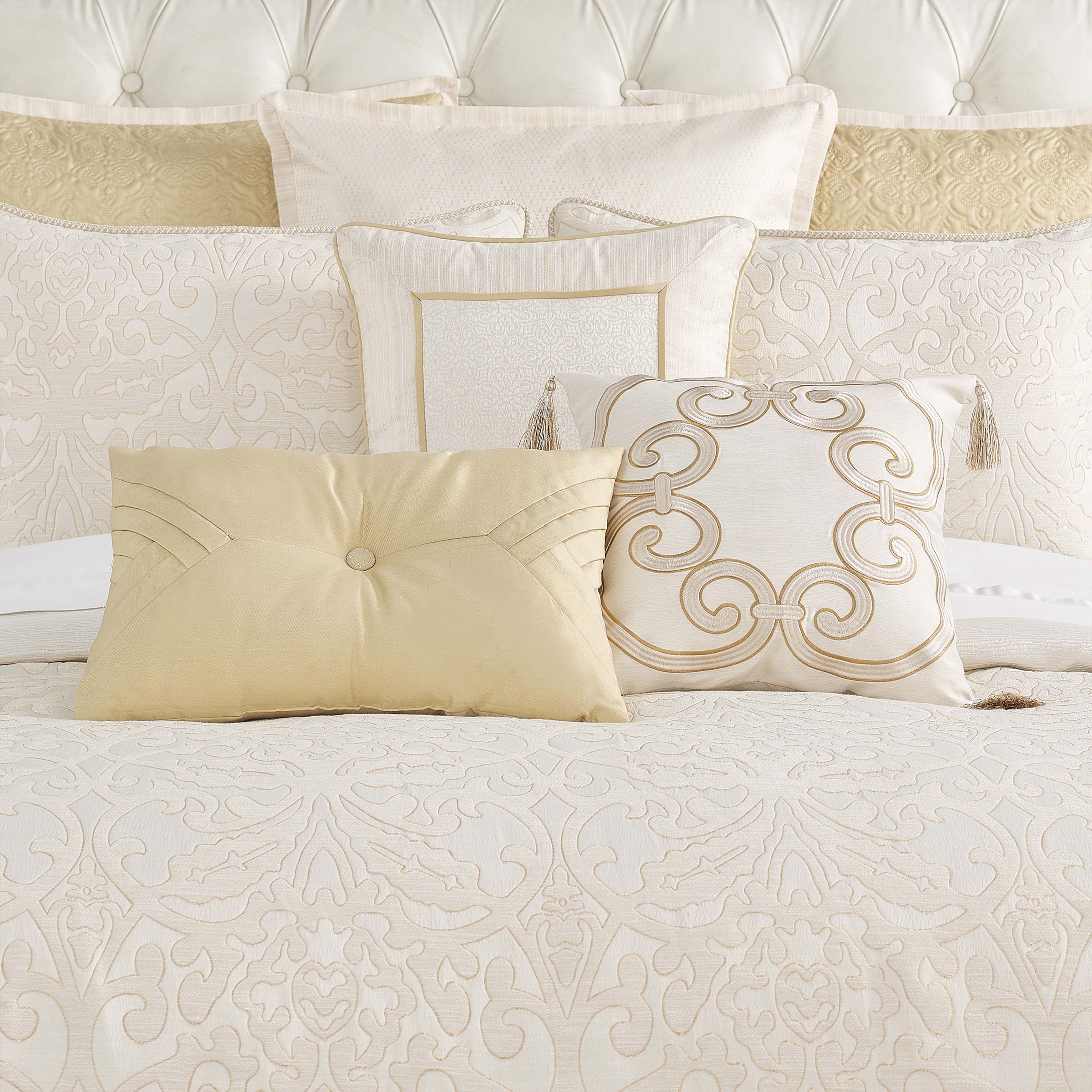 Waterford Valetta Ivory 6-Piece Comforter Set in King- Final Sale Comforter Sets By US Office - Latest-bedding