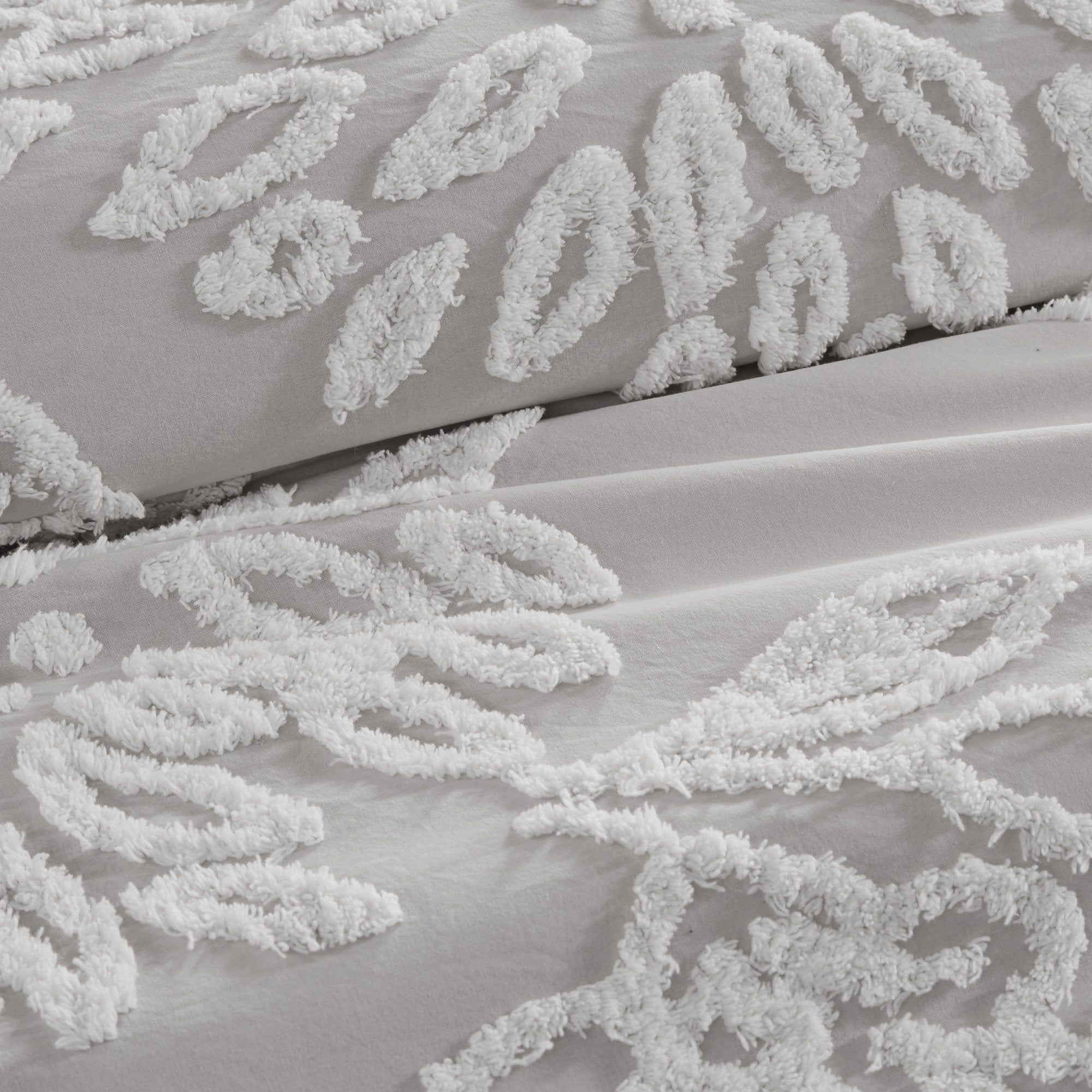 Queen's Qourt 3-Piece Comforter Set Comforter Sets By JLA HOME/Olliix (E & E Co., Ltd)