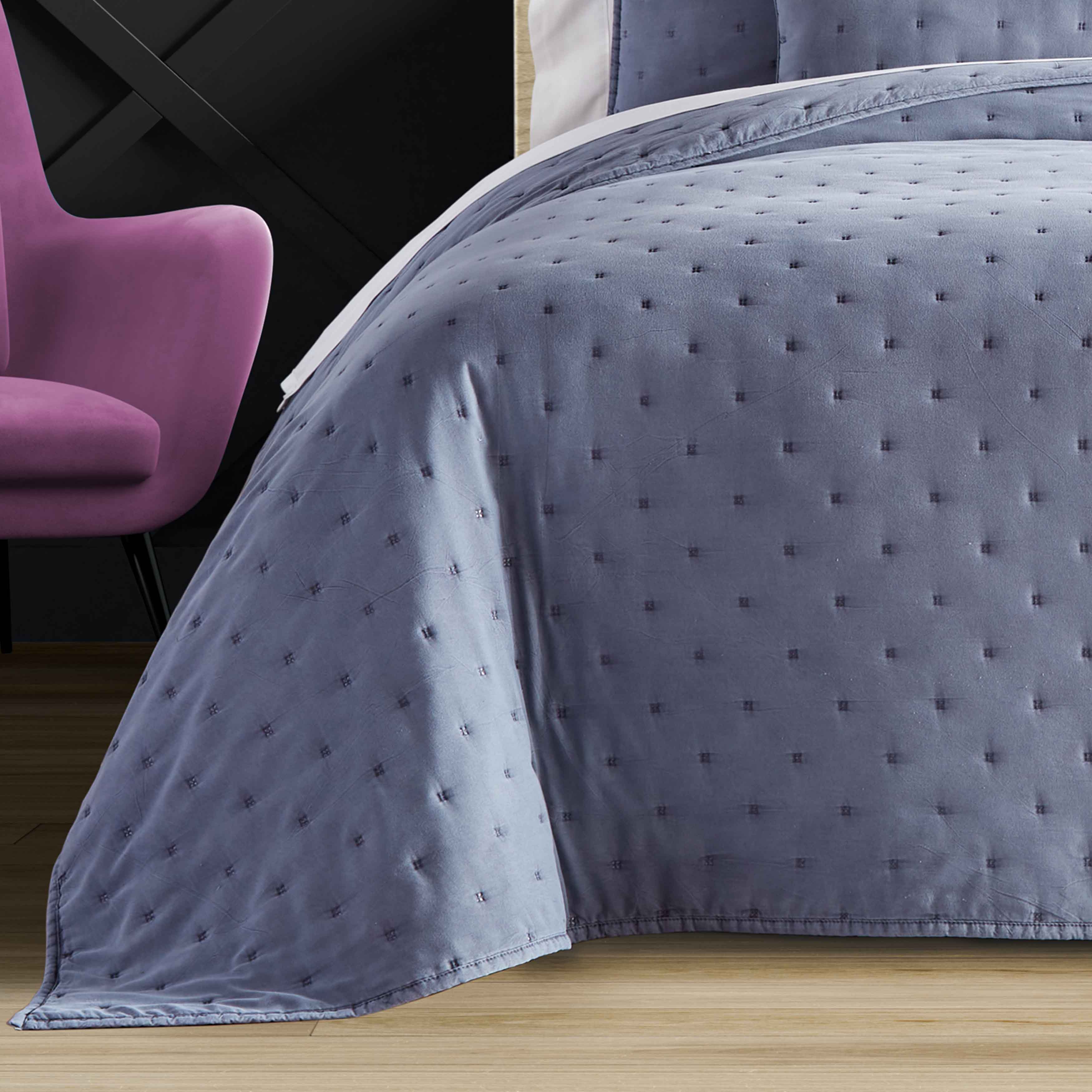 Vesper Slate 3-Piece Quilt Set By J Queen Quilt Sets By J. Queen New York