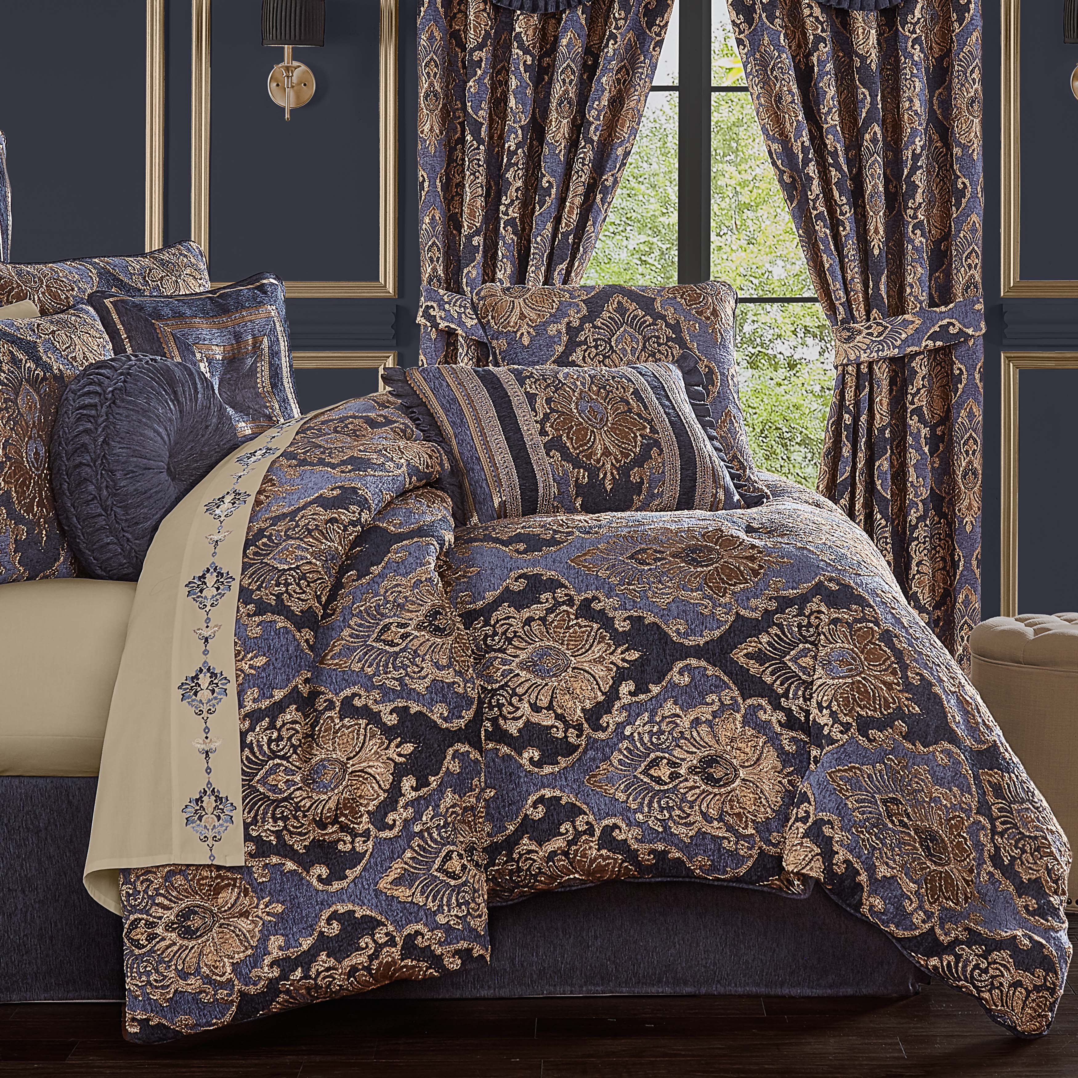 Woodstock Indigo 4-Piece Comforter Set By J Queen Comforter Sets By J. Queen New York