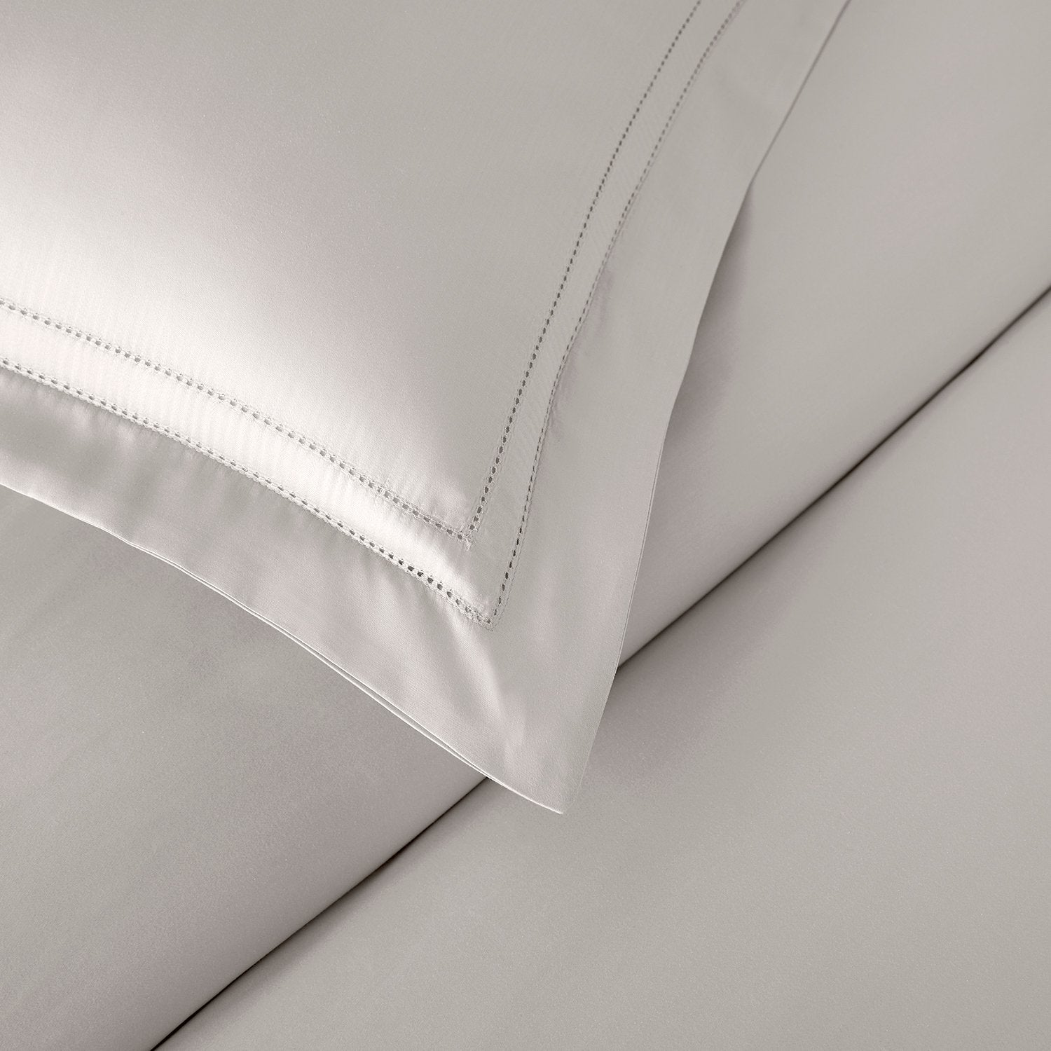 Yalda Duvet Cover Set | 100% Certified Giza Egyptian Cotton Duvet Covers By Pure Parima